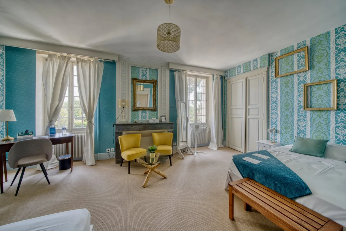 Chambre d'hôtel de caractère photographiée par ErgeekPhoto